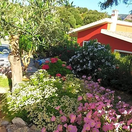 Bed & Breakfast Il Melograno Capoterra