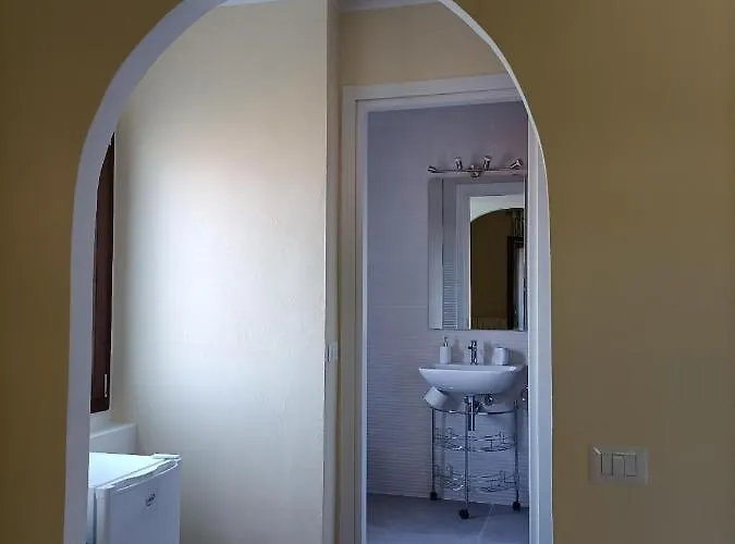 Il Melograno Oda ve Kahvaltı Capoterra